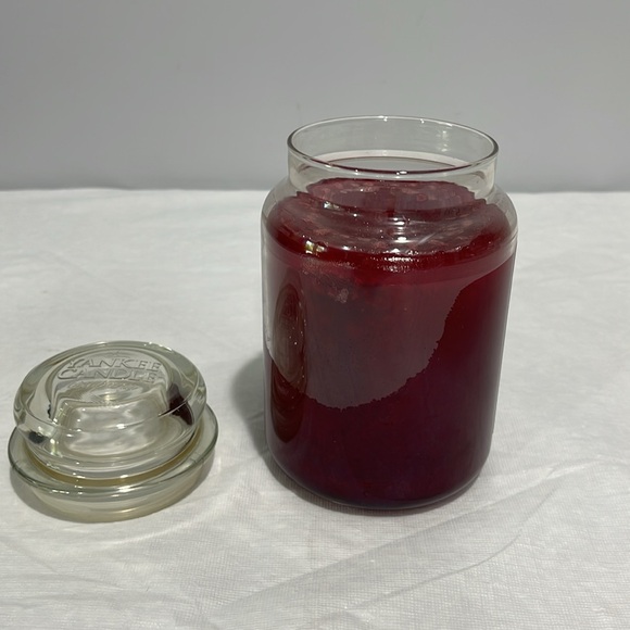 Yankee Candle Retired RED APPLE WREATH Festive Large 22 oz. NEW - Picture 8 of 10